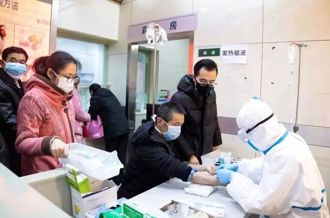 「经济日报」小心，别让医院成为病毒扩散路径的关键枢纽！