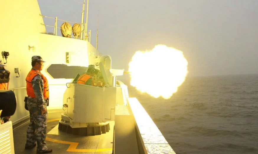 已经把原来装备的h/pj-17型30毫米单管自动舰炮撤下,取而代之的则是