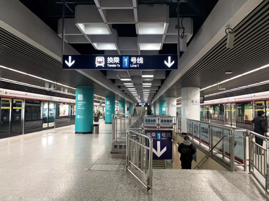 南京禄口机场地铁站图片