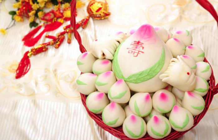 平时吃的都是普通馒头,见识到了桃子馒头,外形味道都是一流