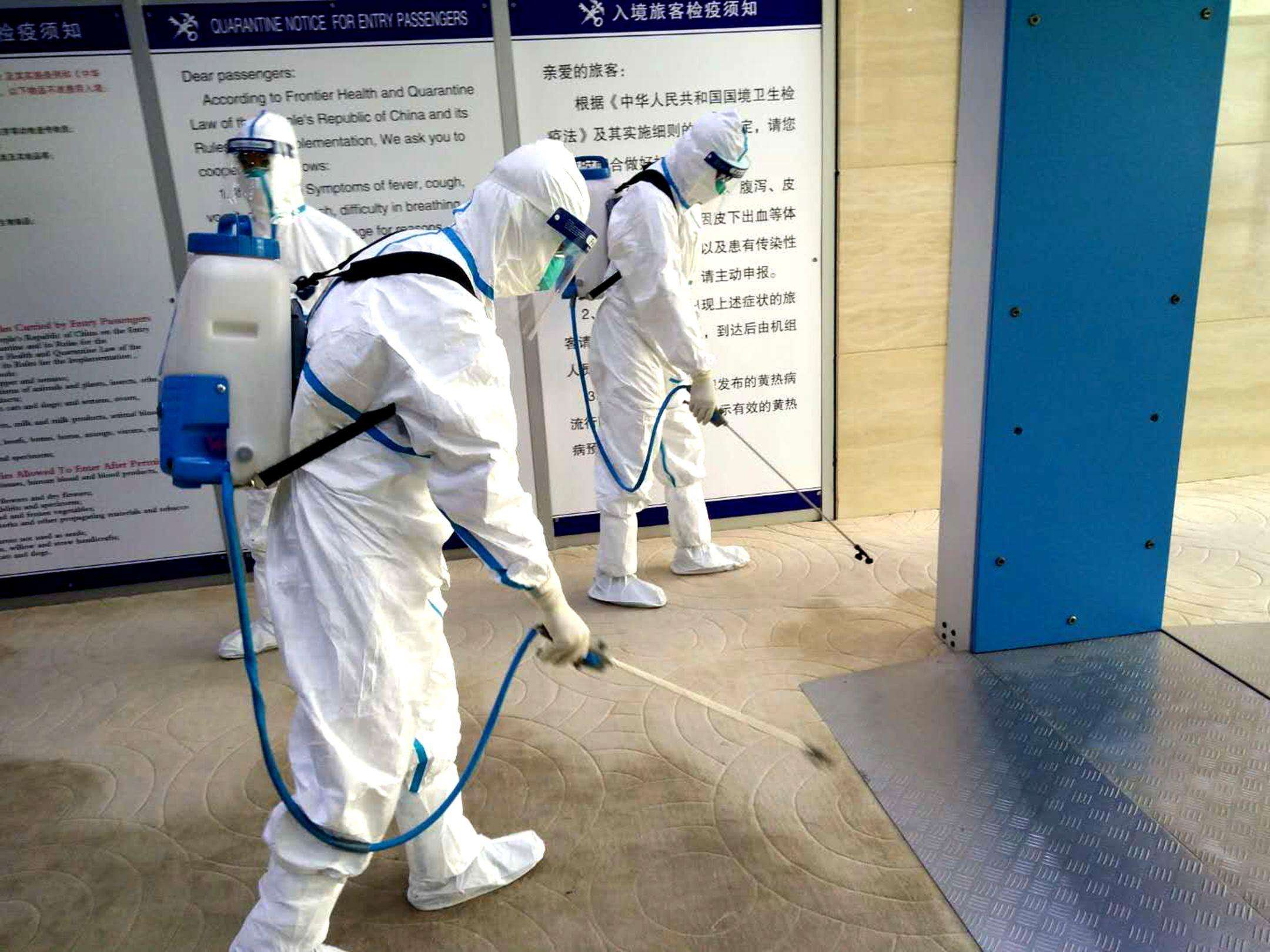 「军院34号」那些传谣感恩特朗普的看一看，这才是疫情之下美国的真实表现