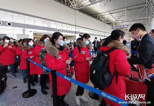 长城网■加油武汉！河北省援鄂抗疫医疗队第三批队员出征