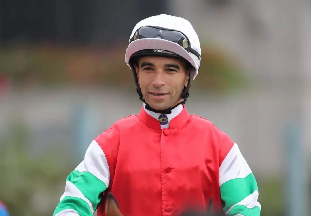 明星骑师也得罚!莫雷拉因不当策骑被香港赛马会停赛两个赛马日
