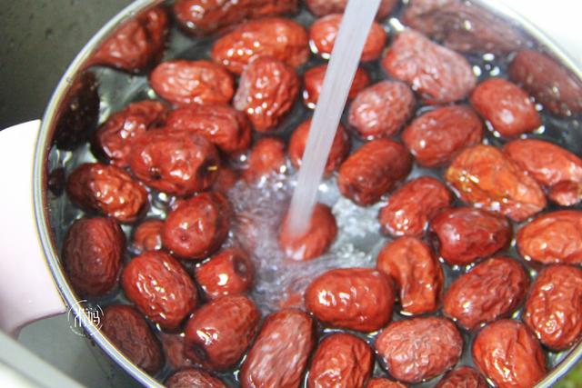 原来这才是洗红枣的正确方法,只可惜知道的人太少,学会一生受用