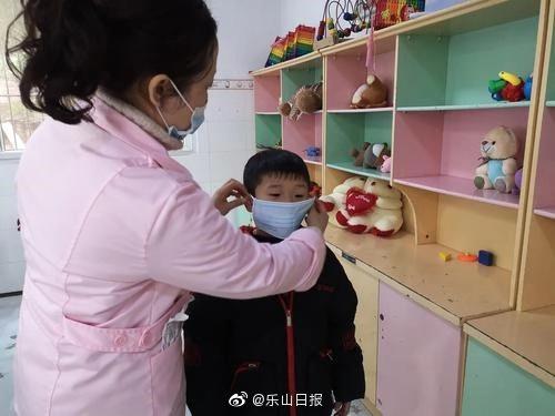 【经济日报】怎么判断宝宝是否感染新冠病毒？如何防护？干货在这里