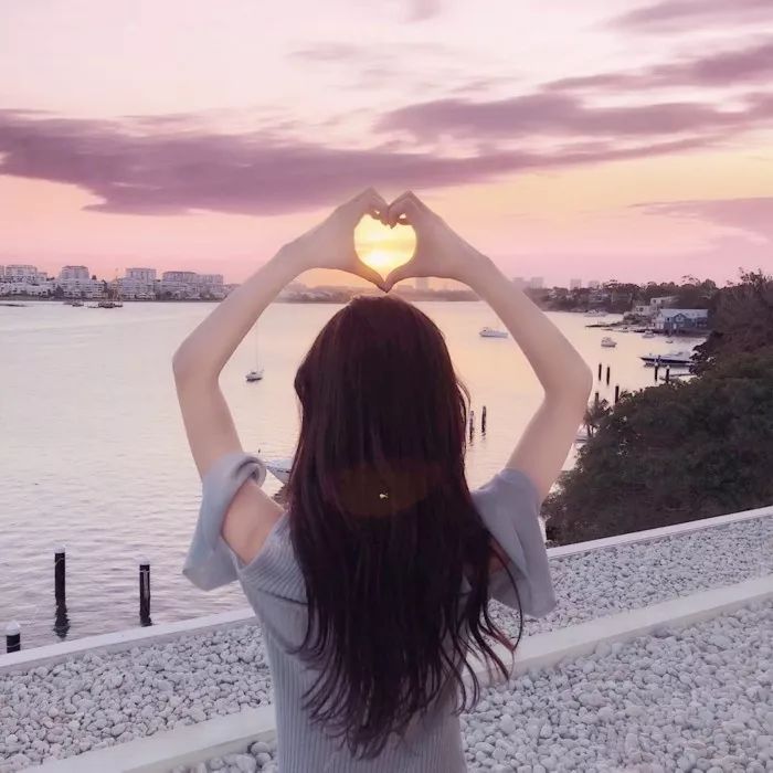 已婚后的孤独比单身的寂寞更要让人绝望