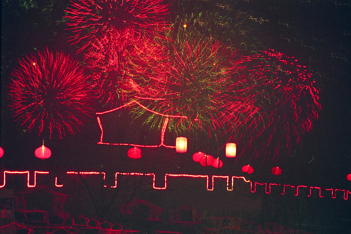 明天元宵节,人们常说,正月十五雪打灯是什么意思?