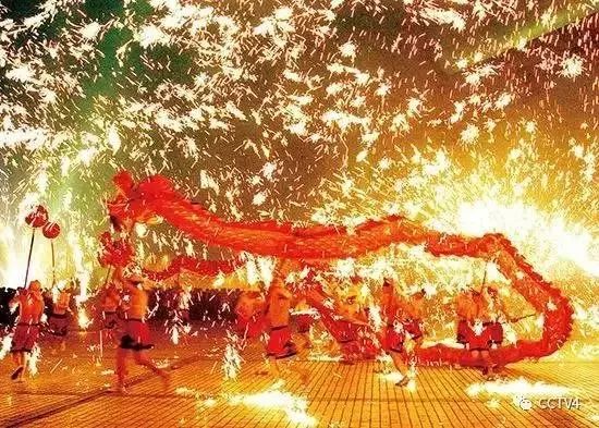 #中国教育报#今日元宵，咱们不闹！带孩子一起看这些诗歌习俗，祈福平安