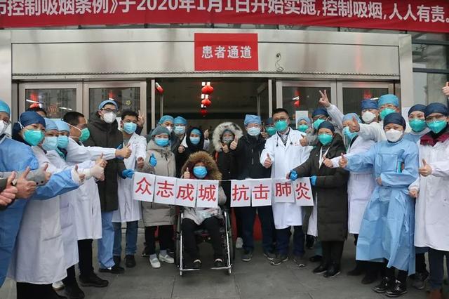 中国教育报■团购了蔬菜怎么去拿最安全有序？武汉这个小区的“领菜攻略”火了