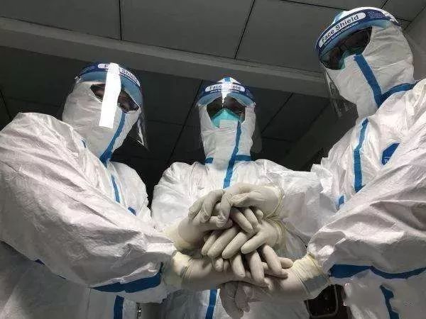 「中国经济网」今日元宵节，我们想讲15个关于家的故事