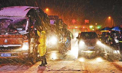 [人民湖北]坚决打赢疫情防控阻击战