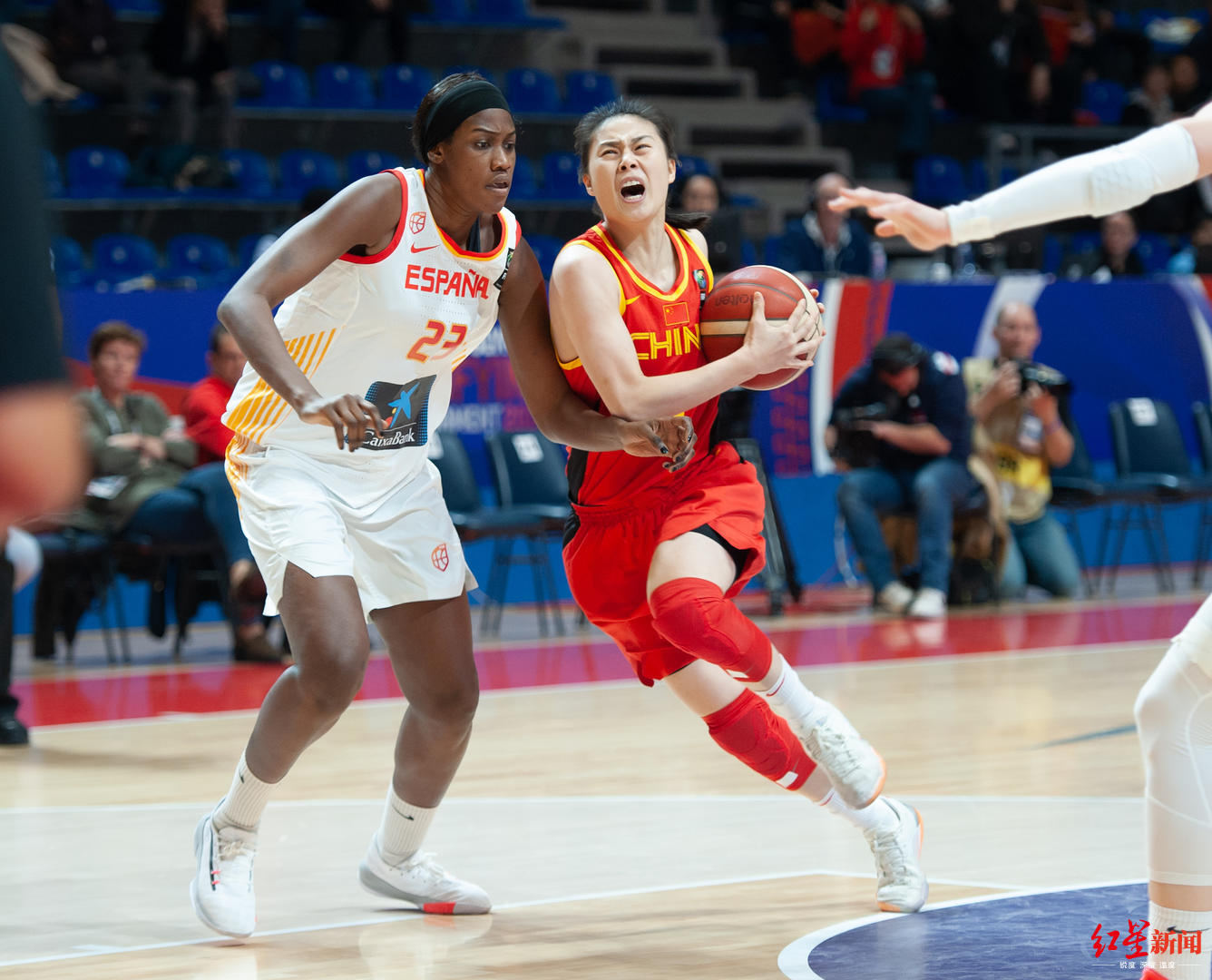 红星新闻■力克世界第三西班牙队 中国女篮提前晋级东京奥运会！