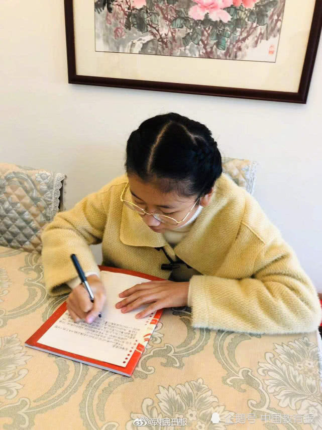 中国教育报■女儿写给战疫一线爸爸的信
