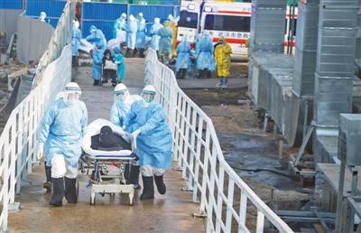 #人民湖北#致敬无私奉献、英勇奋战的医务人员