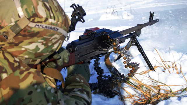 俄罗斯的PK系列机枪和子弹带