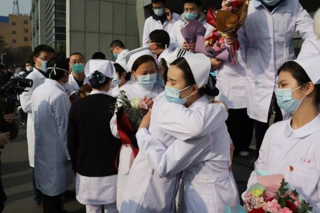 环球时报■第五批江苏援湖北医疗队958人今启程赴湖北 参与疫情防控工作