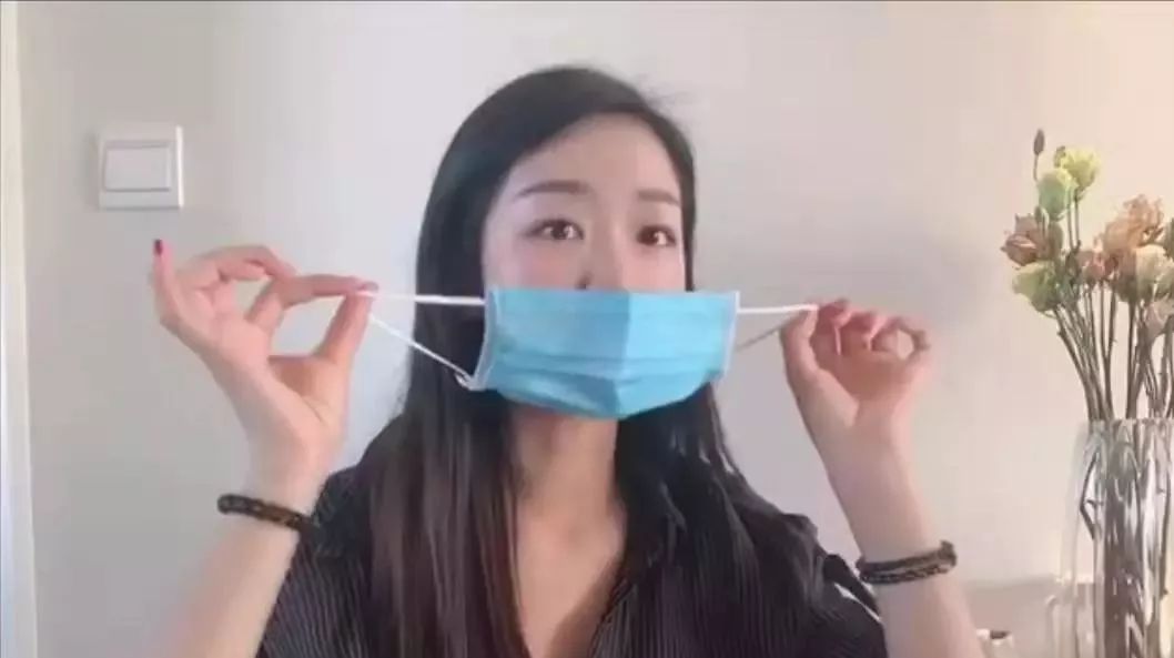 人民日报：一个动作做错，口罩等于白戴！5种错误戴法一定要当心