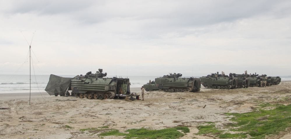 [环球时报]日本“水陆机动团”与美军联合演习，日媒：针对中国