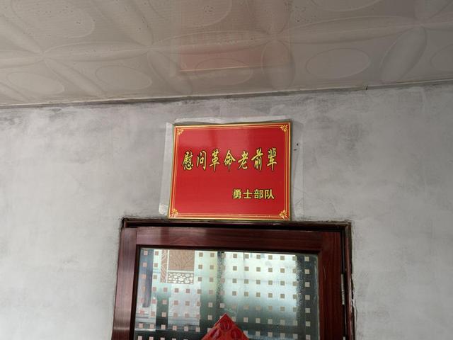 #中国小康网#面对一场没有硝烟的战争，90岁老兵：全民皆兵，中国必胜
