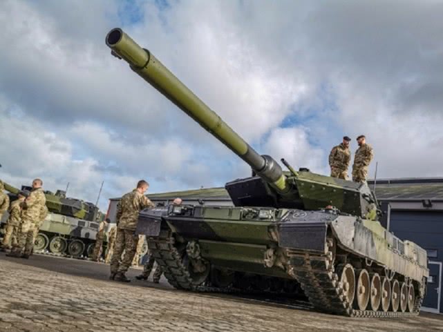 【丹麦陆军已经展开训练】