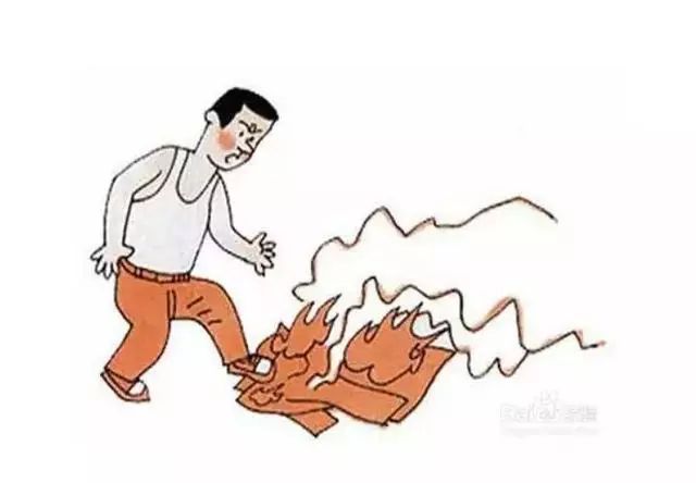 楚天都市报■男子全身擦酒精消毒，瞬间被火焰包围！