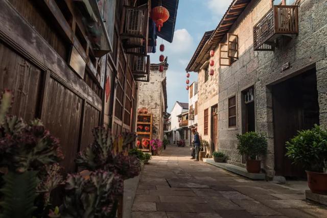 寻镇丽水缙云壶镇古镇静美溪头老街九曲青石板路