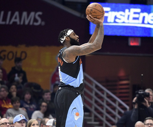 德拉蒙德三分出手