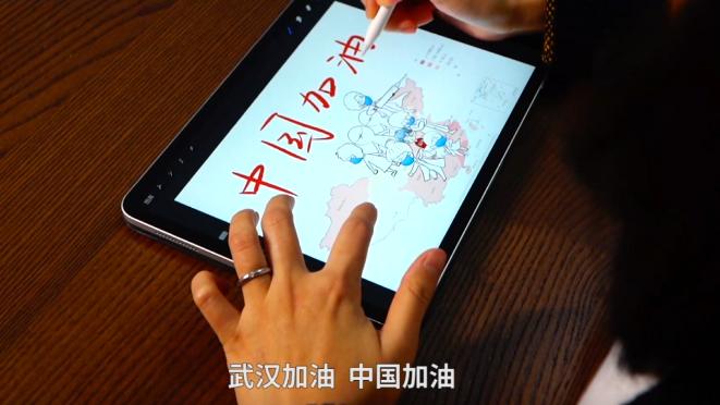 【经济日报】战“疫”朋友圈丨画笔下的“逆行者” 这里有他们最美的样子