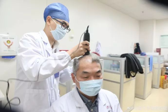 「咸宁日报」他们来了！