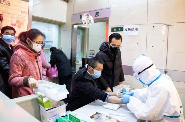 【中国小康网】全国现假阴性病例什么意思？钟南山谈肺炎潜伏期24天 2月11日全国最新疫情地图