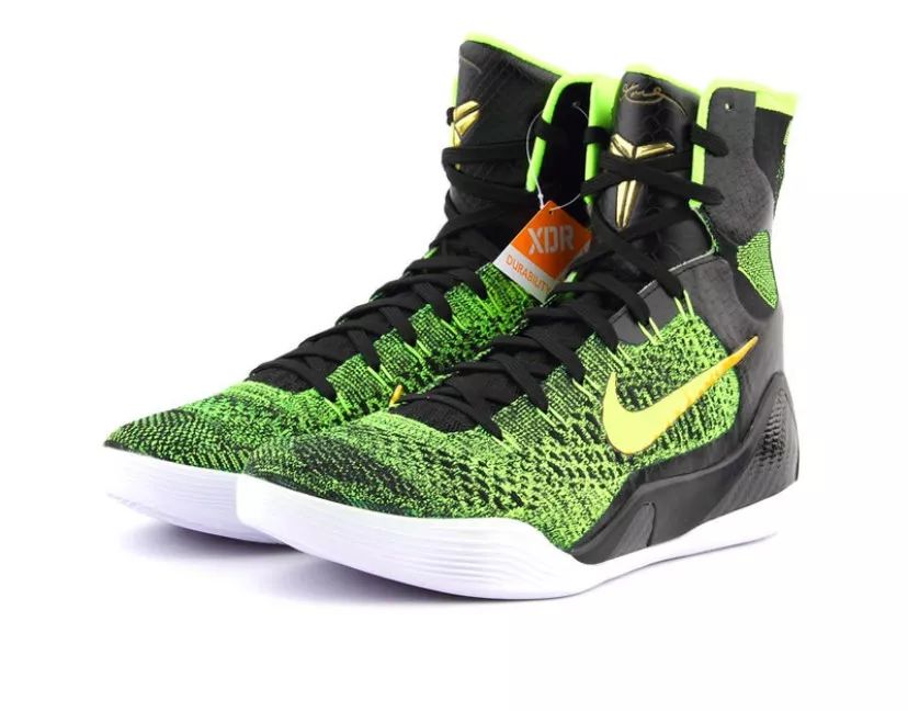 24个经典配色2013-14赛季,虽然科比成功复出,但是仅仅在9场比赛之后