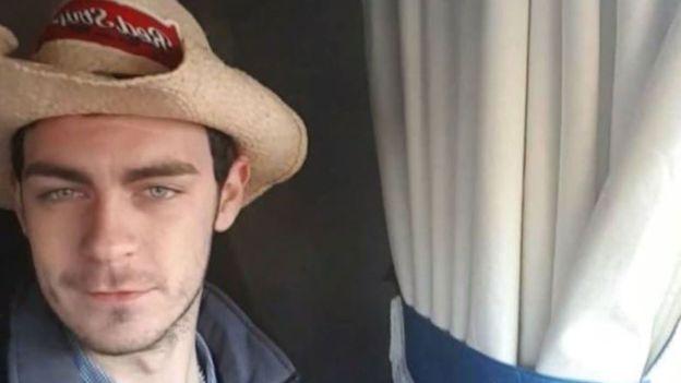 纵相新闻@英国死亡货车案调查结果公布：遇难者死于缺氧窒息及体温过高