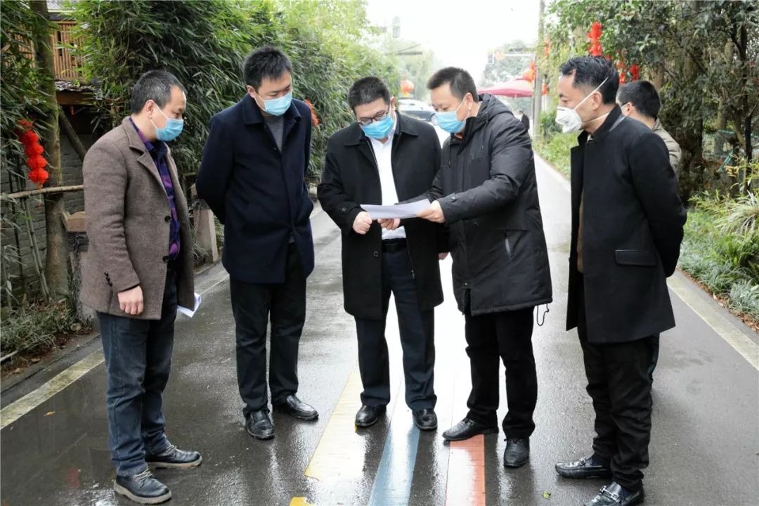 今天,都江堰市委书记李云到石羊镇督导检查社区疫情防控工作,提出这些