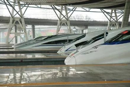 「中国消费者报」疫情防控早新闻｜全国新增确诊病例数降五成；隐瞒病情患者刚出院就被拘留