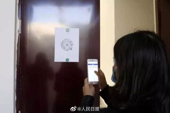 「中国消费者报」疫情防控早新闻｜全国新增确诊病例数降五成；隐瞒病情患者刚出院就被拘留