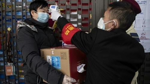 「中国小康网」法媒：世卫指预测新冠病毒疫情高峰或结束还太早