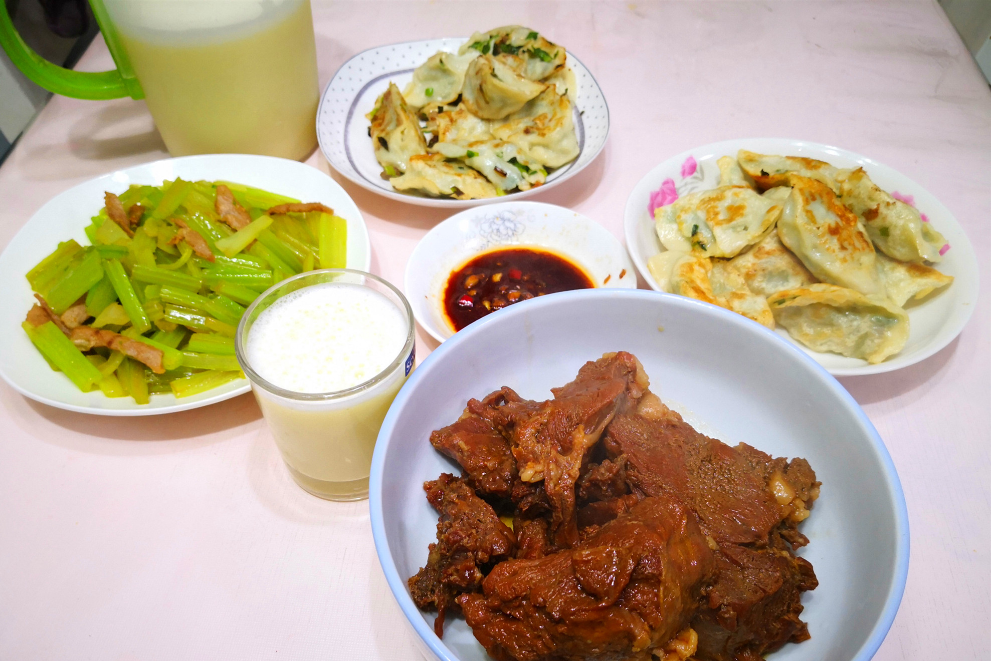 60块钱做一顿早餐发朋友圈朋友早餐还可以这样吃流口水了