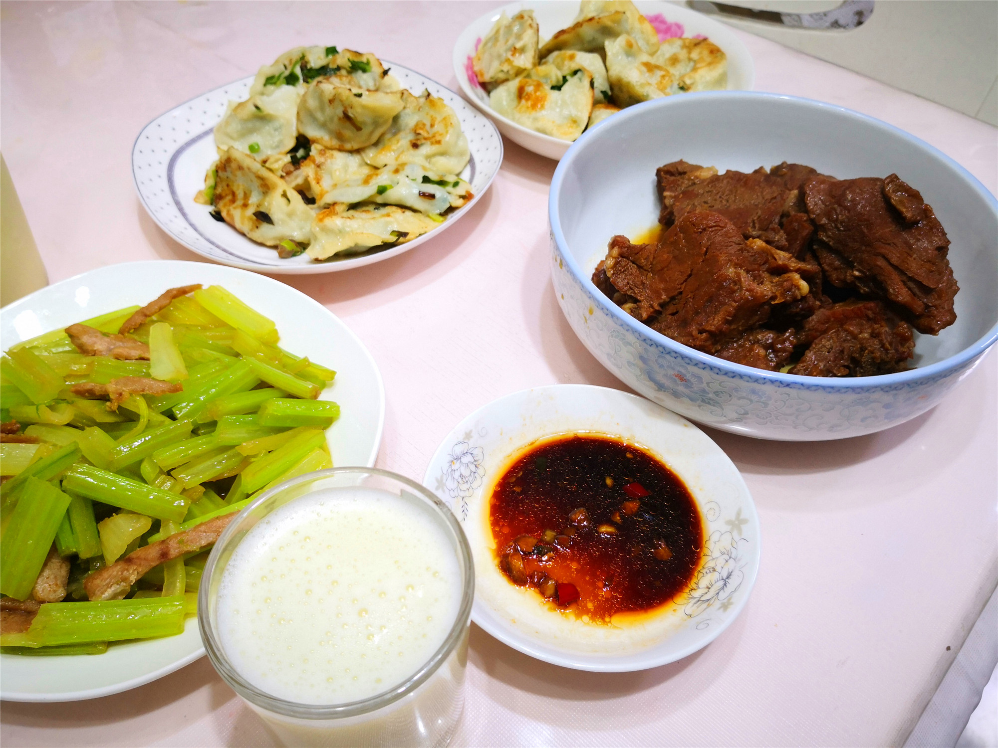 60块钱做一顿早餐发朋友圈朋友早餐还可以这样吃流口水了