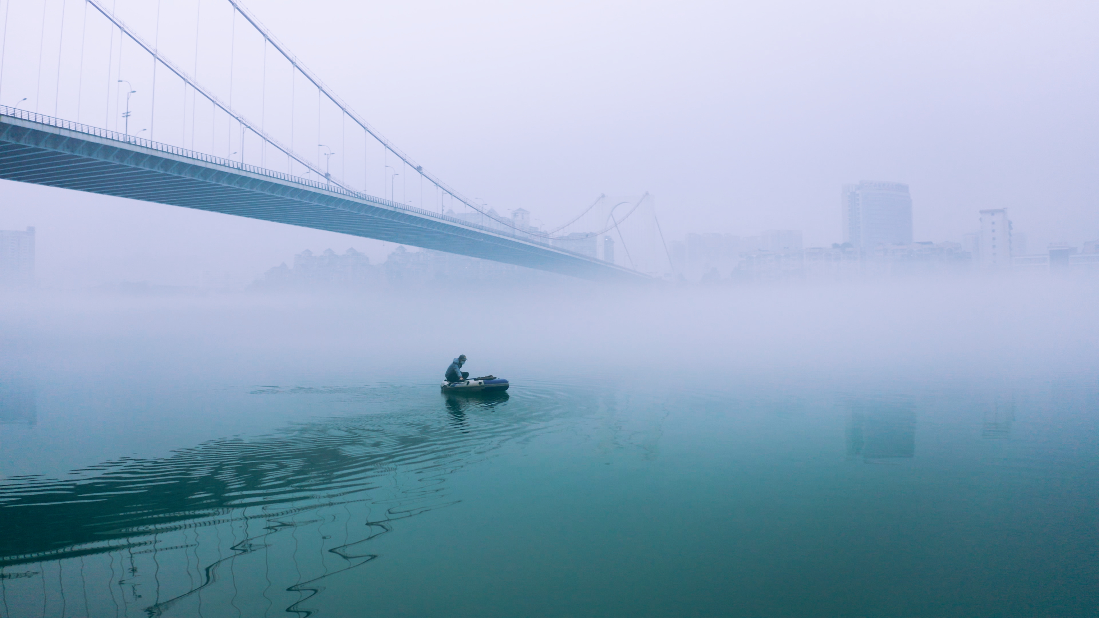 柳州开启仙境模式,南风天平流雾犹如仙境!