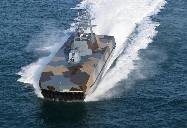 挪威装备的科幻战舰采用独特气垫设计吃水深度不到1米