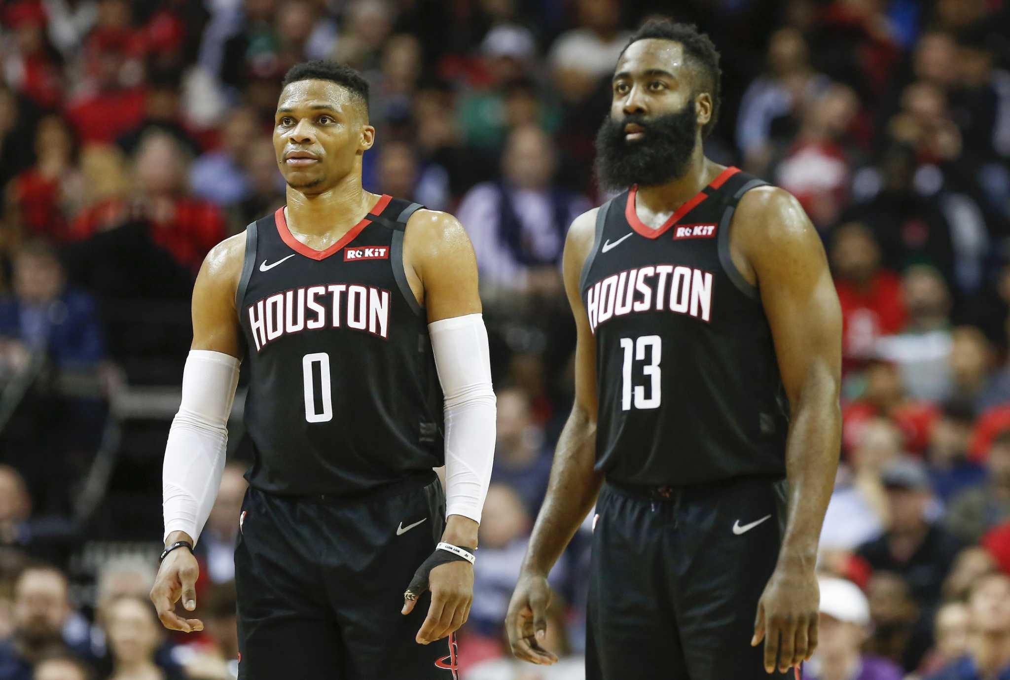 哈登布克联手引爆球场火力全开展现超级巨星默契配合