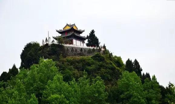 寻镇陕西安康熨斗古镇川楚通道长街漫漫古风悠悠