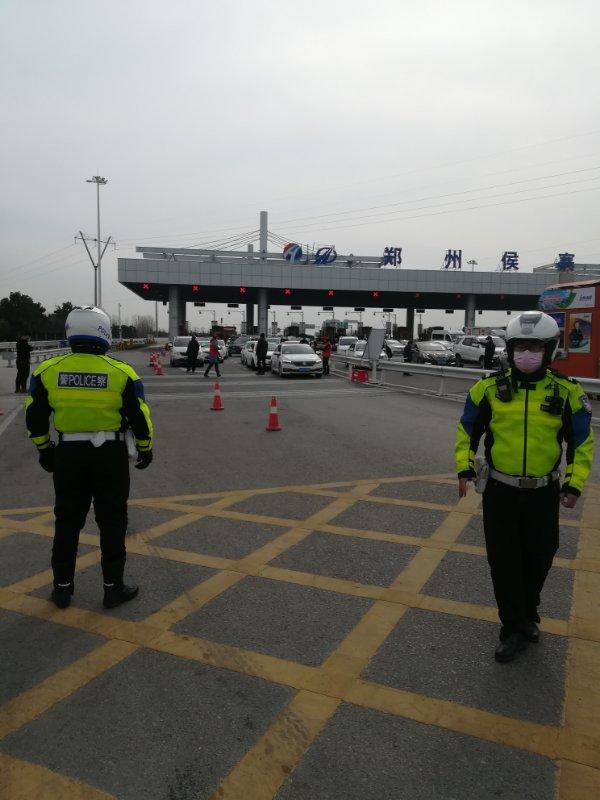 堵塞,需急转郑州大学第一附属医院进行手术,预计14点前到达侯寨收费站