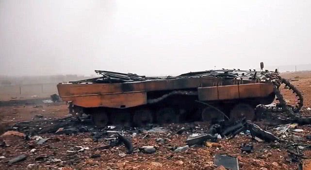 ［在叙利亚北部被摧毁的豹２坦克之一］