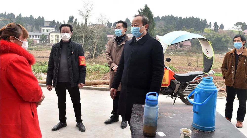 连续两天,马波书记奔走于"四区"一线