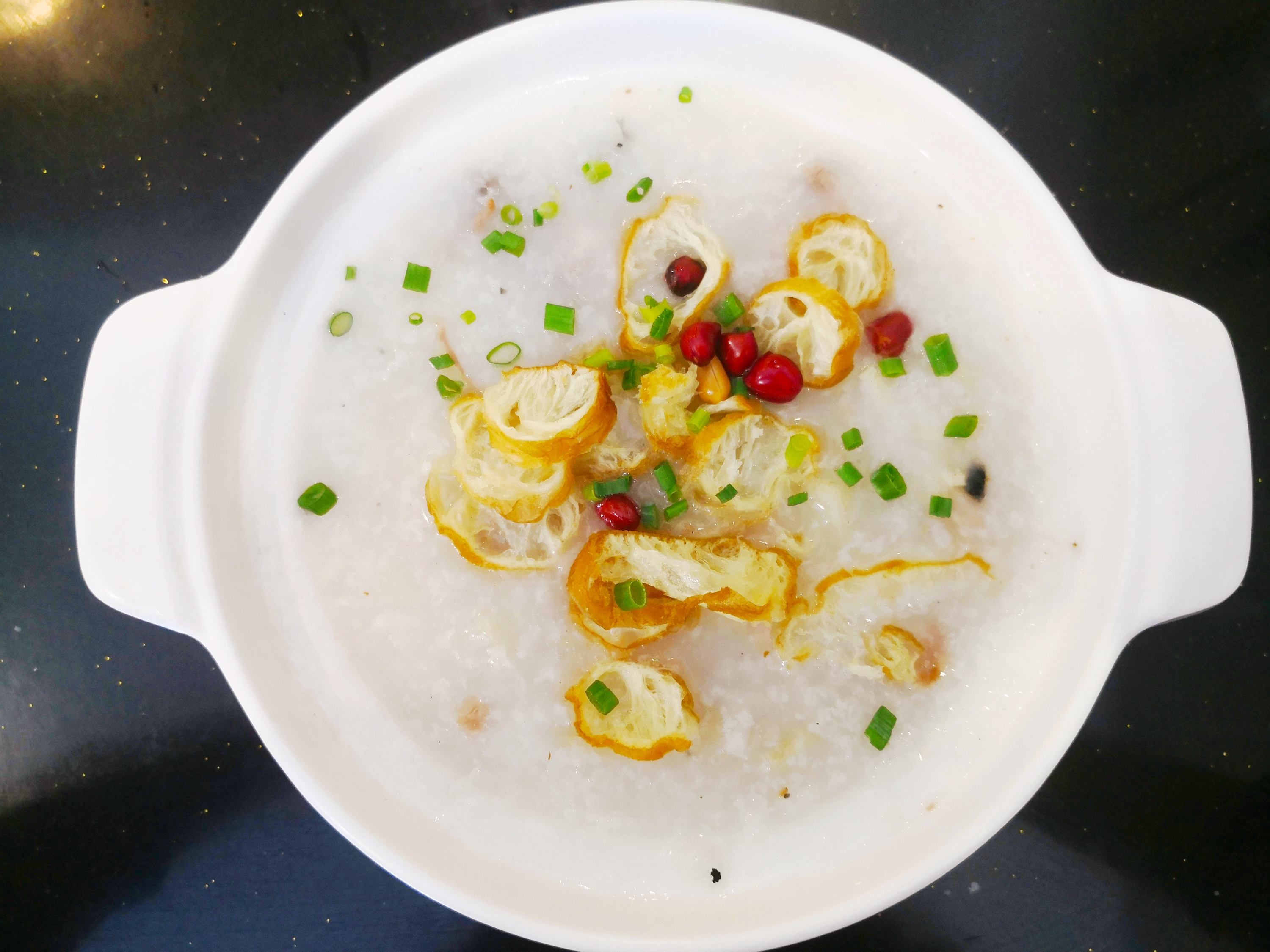 艇仔粥独特的粤式早茶