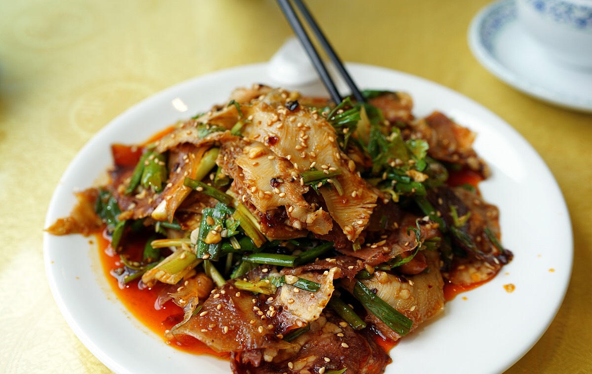 川味凉菜麻辣味型代表菜"夫妻肺片"