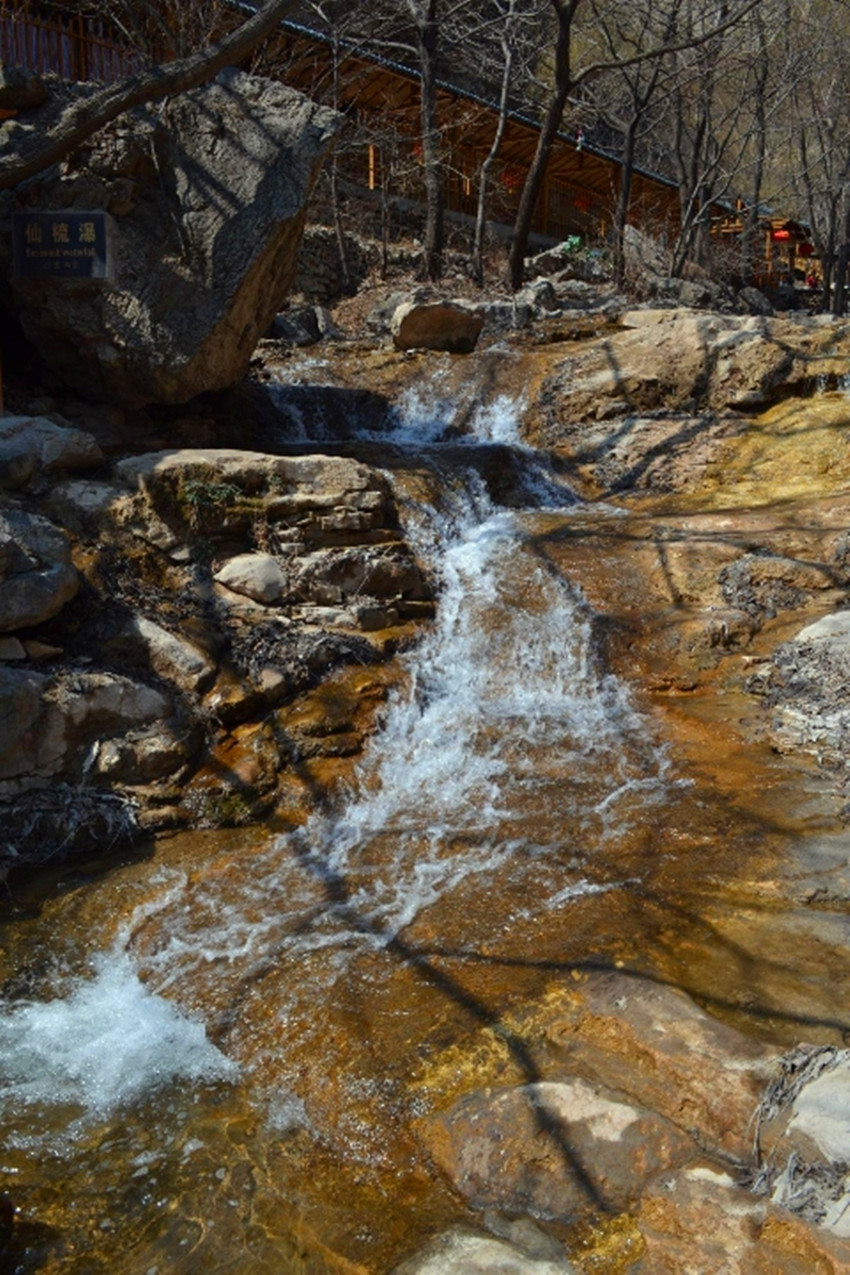 无论哪座云梦山,都离不开"王禅老祖"也就是"鬼谷子"的主题,讲经洞就是