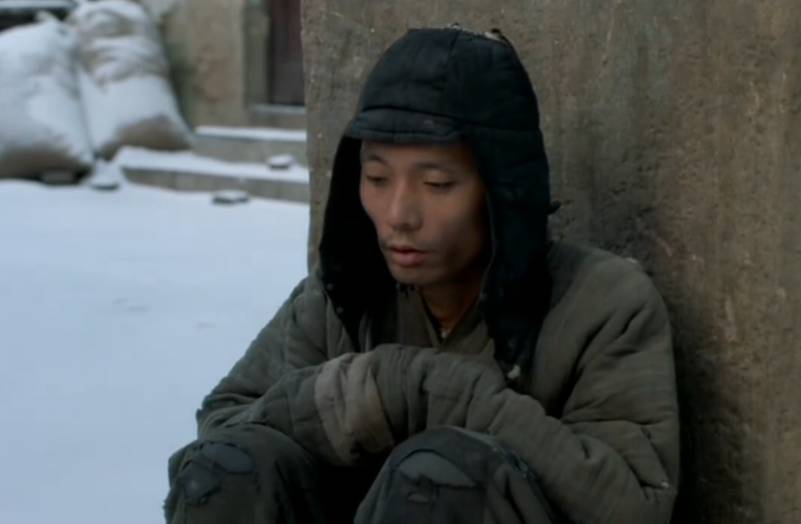 活着被命运碾压过才懂时间的慈悲