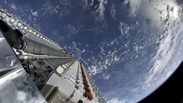 「空军」美国空军问“如何才能在军事上击败中国”，马斯克这样回答